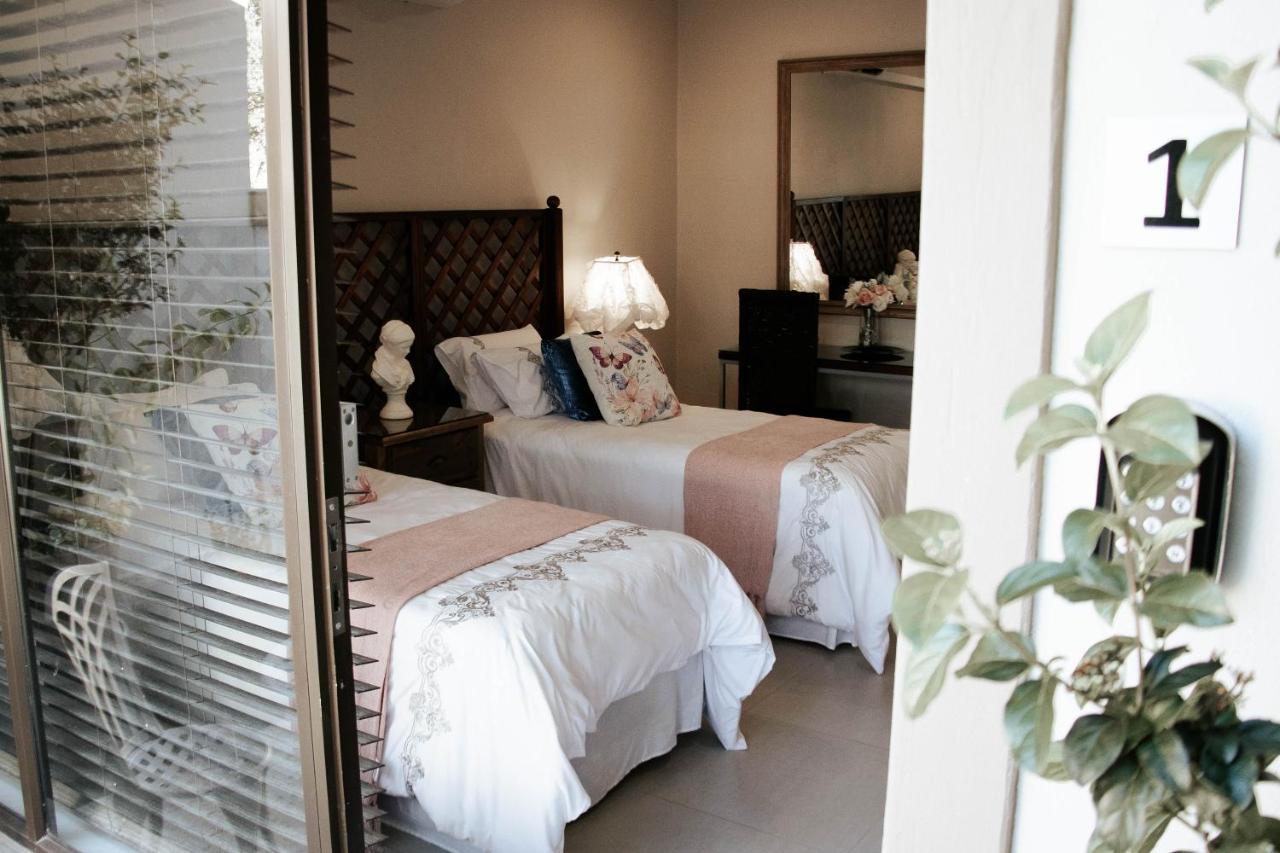 Mi Vida Guesthouse Klerksdorp Exteriér fotografie